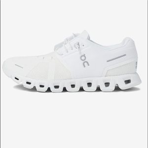 On Running Cloud 5 Sneakers